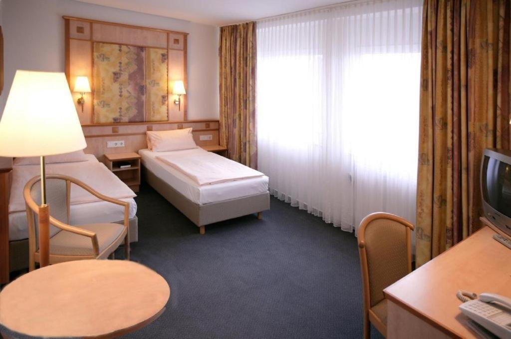 Hotel Wetterau - Self-Check-In Wölfersheim المظهر الخارجي الصورة
