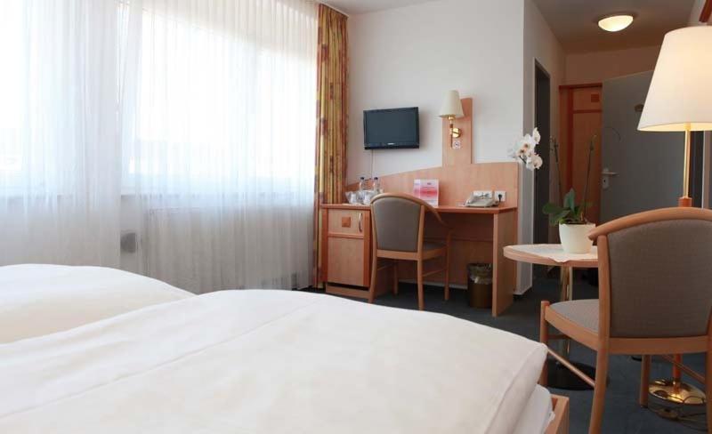 Hotel Wetterau - Self-Check-In Wölfersheim الغرفة الصورة